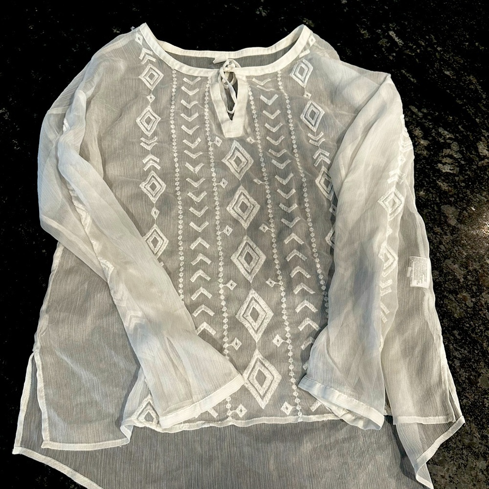 Old Navy Sheer White Long Sleeve Bohemian Top (S)